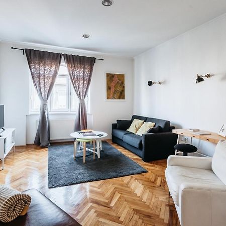 Bond Apartment ザグレブ エクステリア 写真